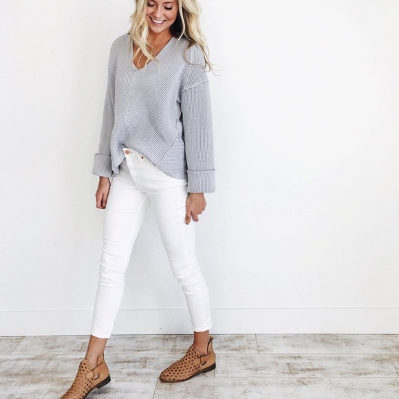 PAIGE Denim - NWT Paige Skyline Ankle Peg Denim Jeans size 26